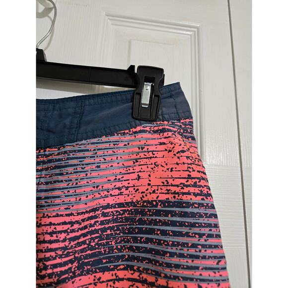 Nike large boys blue and pink striped swimming trunks - Picture 4 of 7